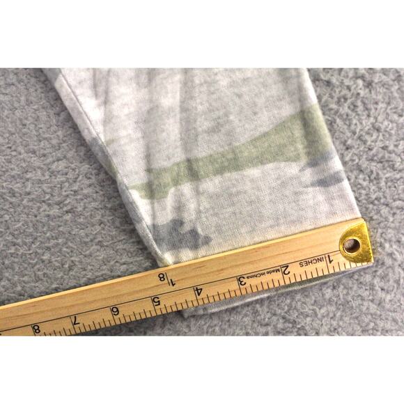 NWT Philosophy Tee Women's Medium Gray Cloud Camo Cozy V-Neck Soft Lounge Top - Picture 9 of 10